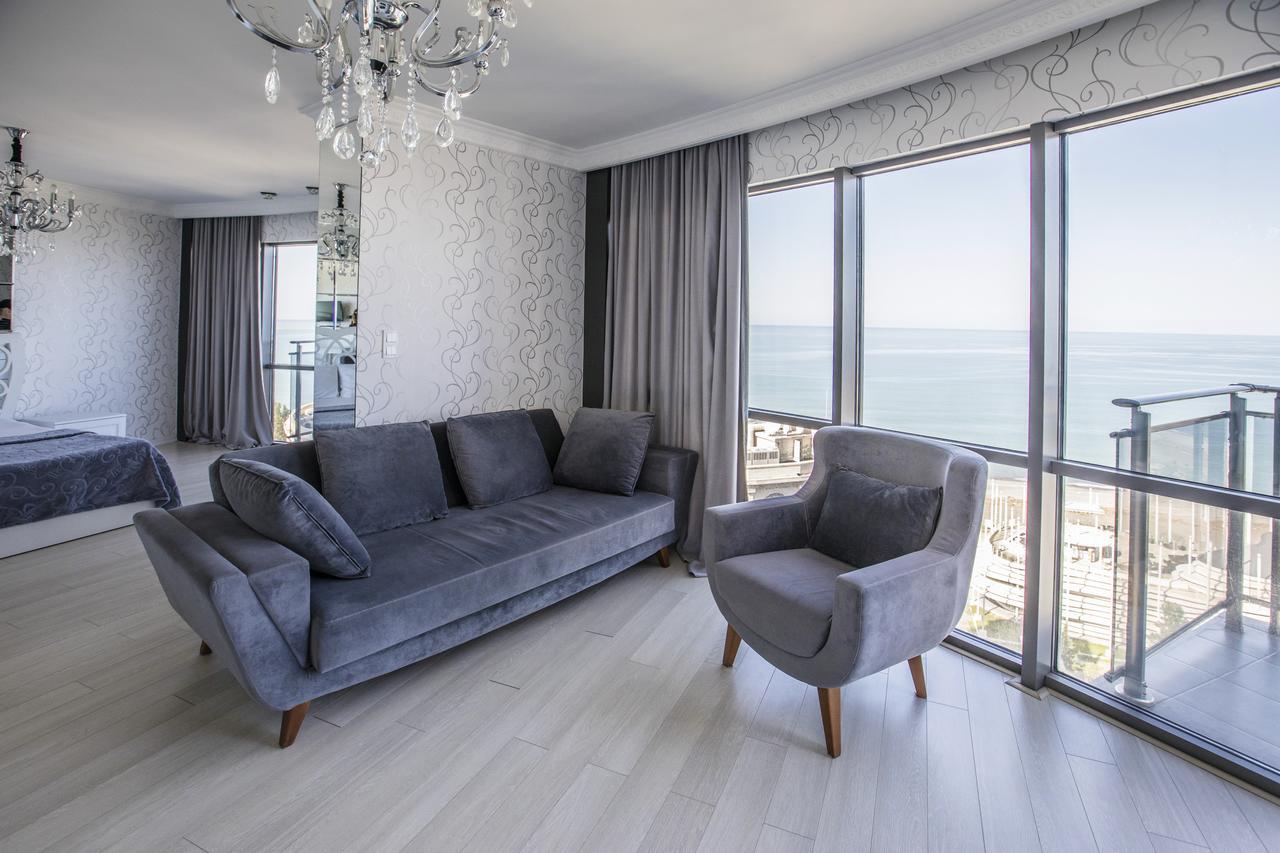 Tina'S Apartments With Panoramic Sea View Batumi Exterior foto