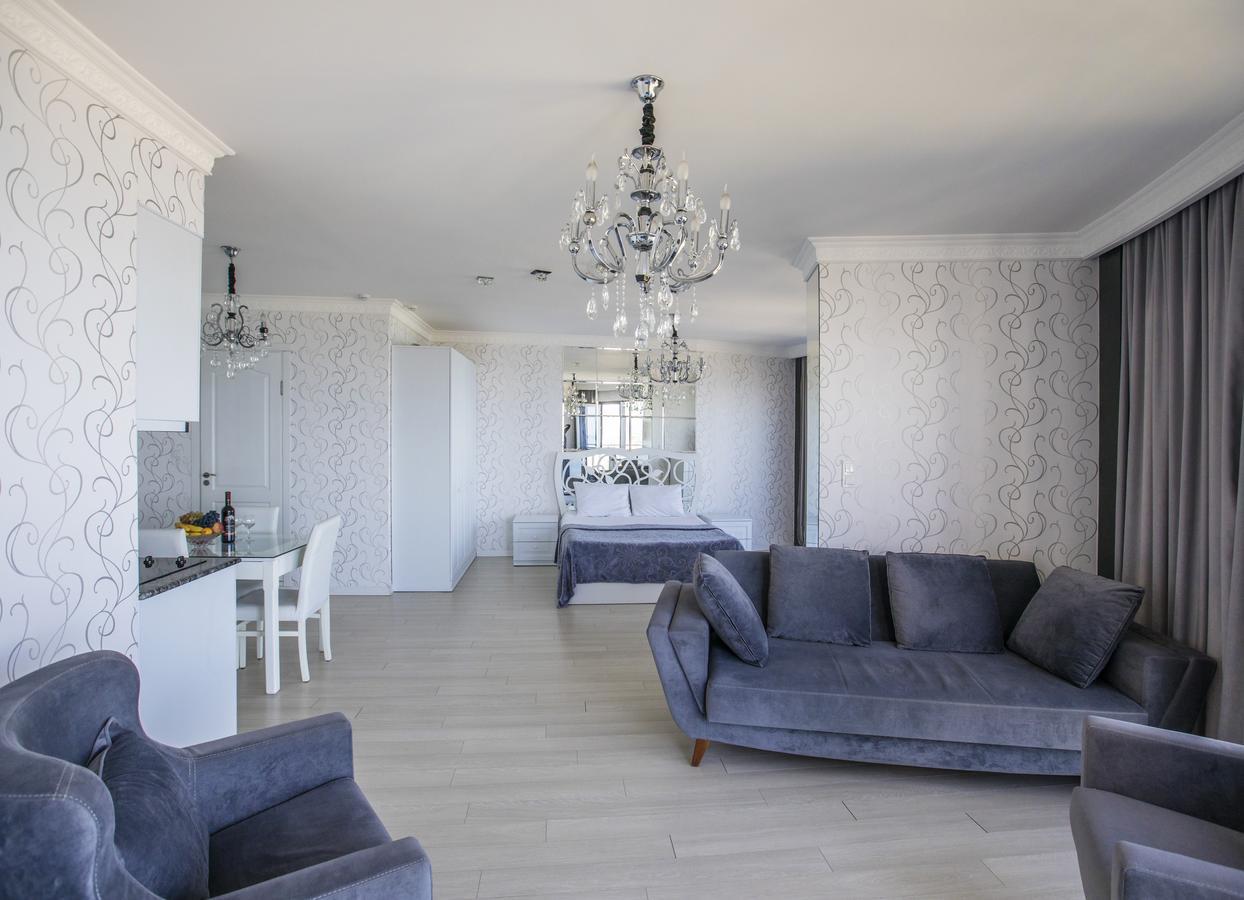 Tina'S Apartments With Panoramic Sea View Batumi Exterior foto