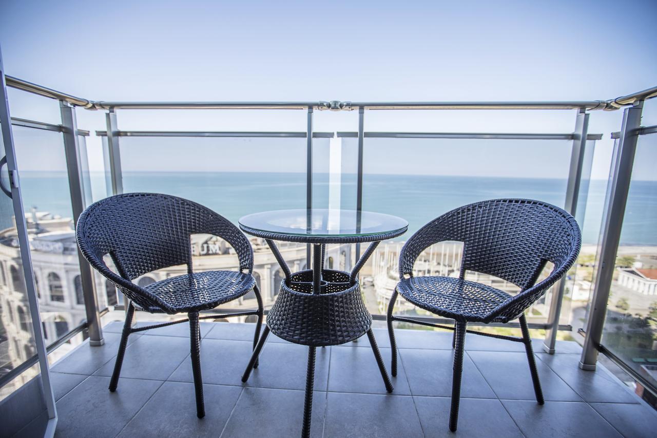 Tina'S Apartments With Panoramic Sea View Batumi Exterior foto
