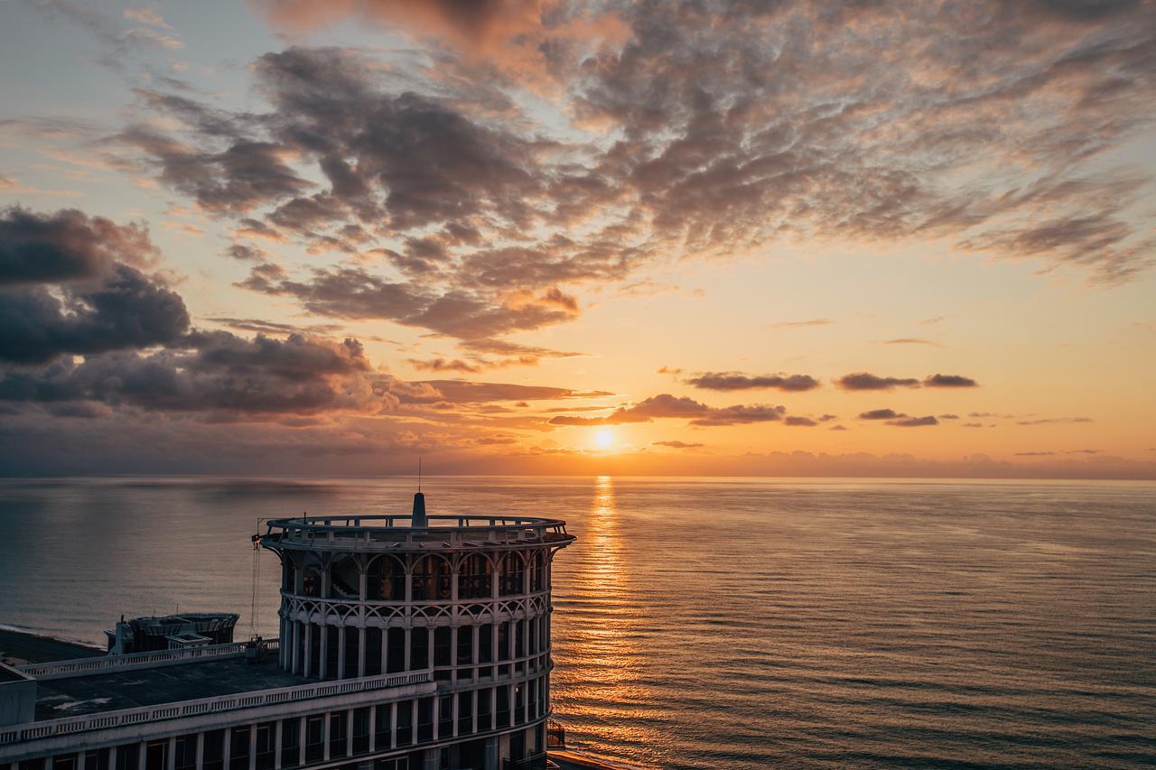 Tina'S Apartments With Panoramic Sea View Batumi Exterior foto