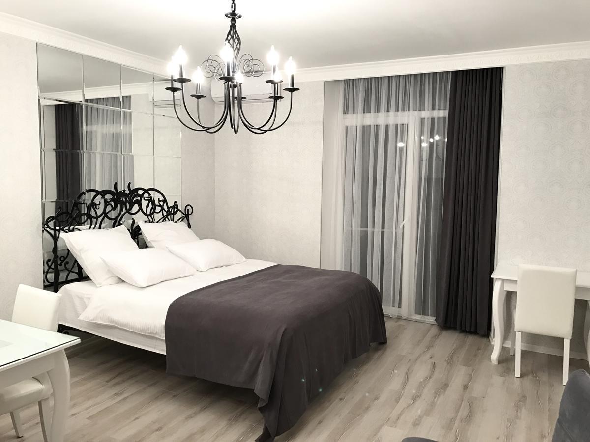 Tina'S Apartments With Panoramic Sea View Batumi Exterior foto